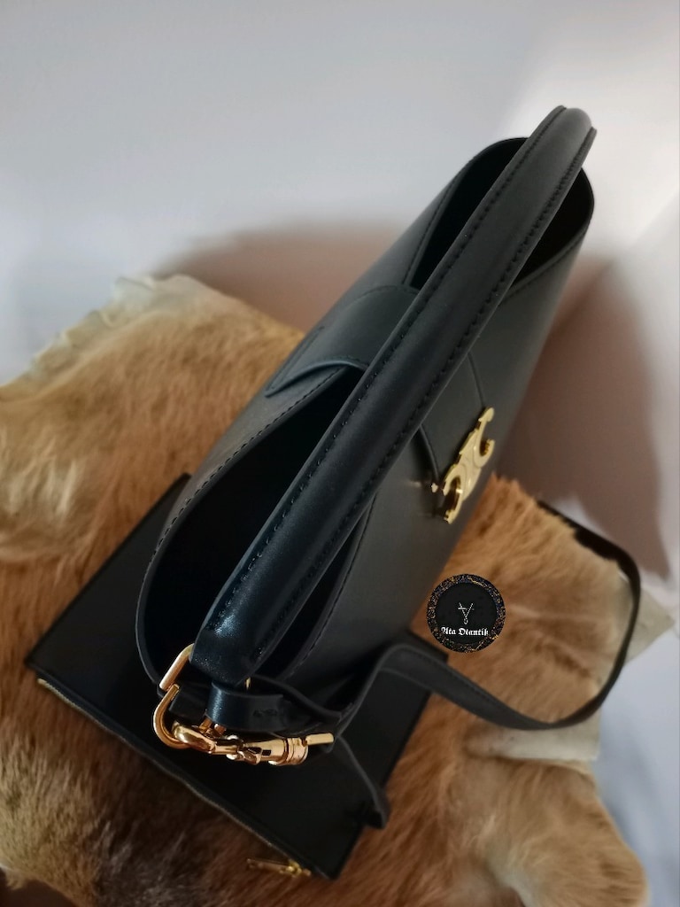 Celine Louise Bucket Medium - 4