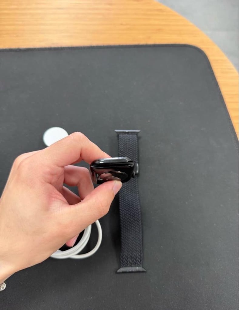 Apple Watch 11.Nesil 42 Mm Siyah Tertemiz - 4