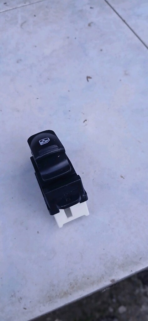 Hyundai era cam kaldırma düğmesi SIFIR ÜRÜN KUTUSUNDA - 5