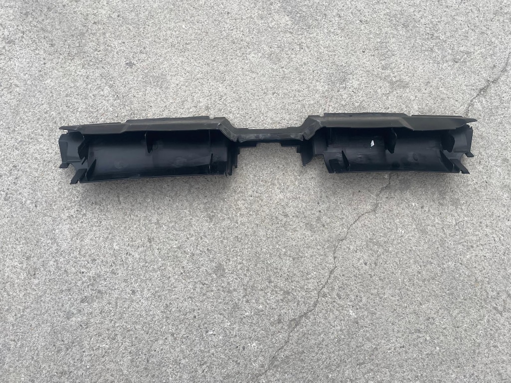 PASSAT ÖN PANEL ÜST KAPAĞI 2015 2016 2017 2018 2020 SIFIR 3G0121330 - 4