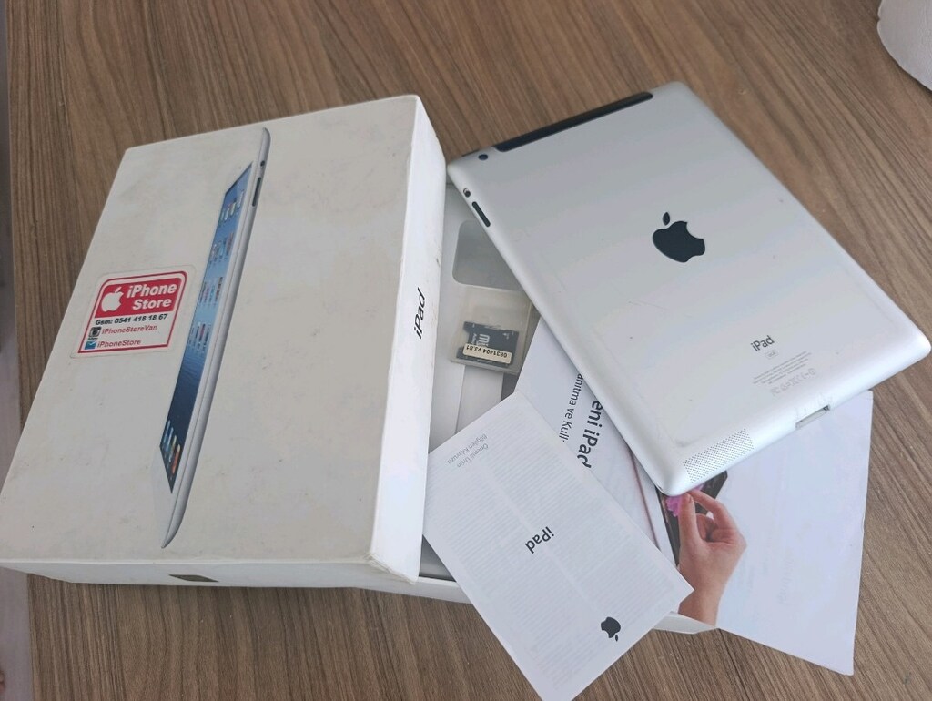 İPAD 3 32 GB A1430 - 2