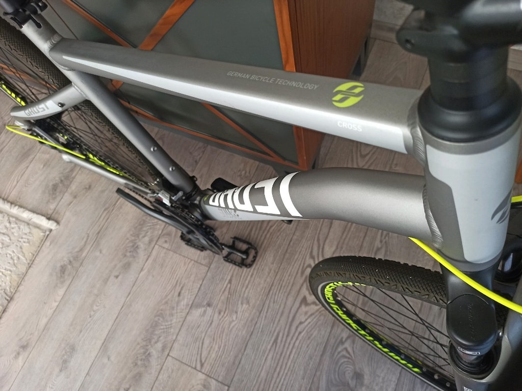 GHOST SQUARE Cross 1.8 serisi 28 jant 52 cm 27 vts. hidrolik disk fren - 9