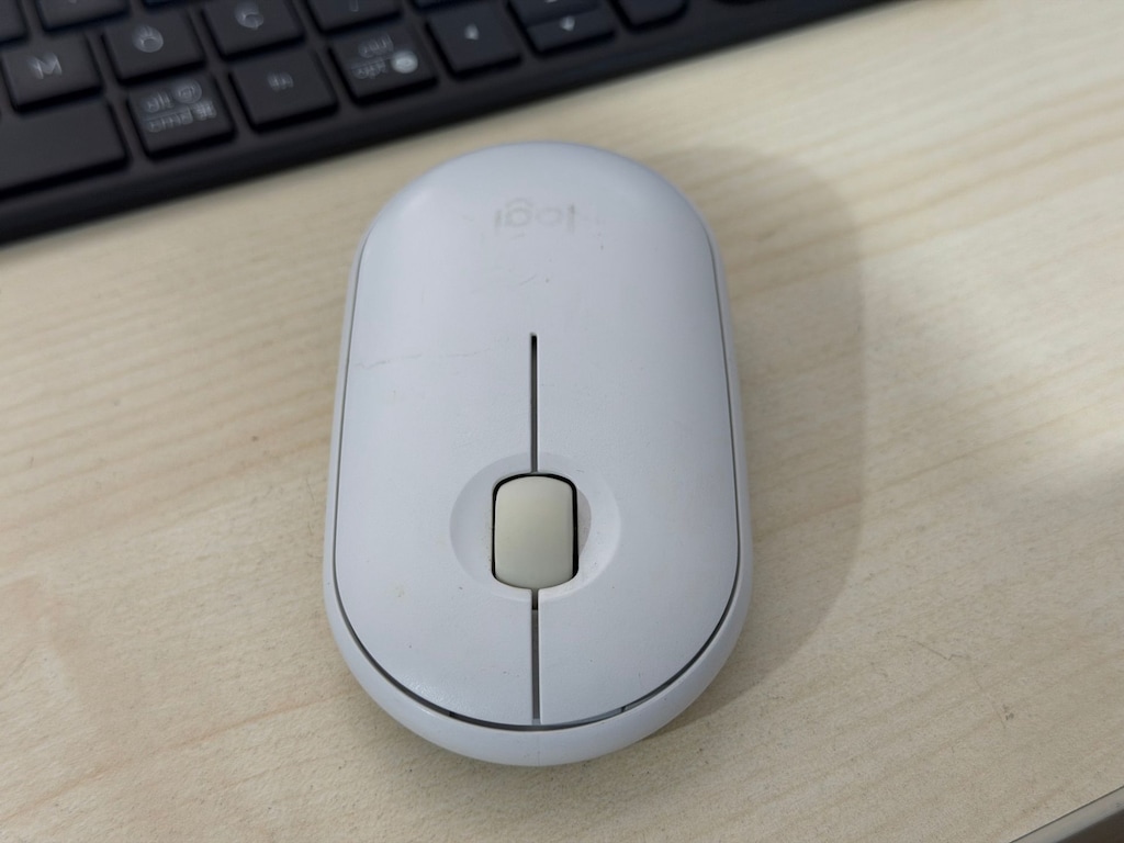 Logitech M350 Pebble İnce Kablosuz Bluetooth Optik Mouse - 8