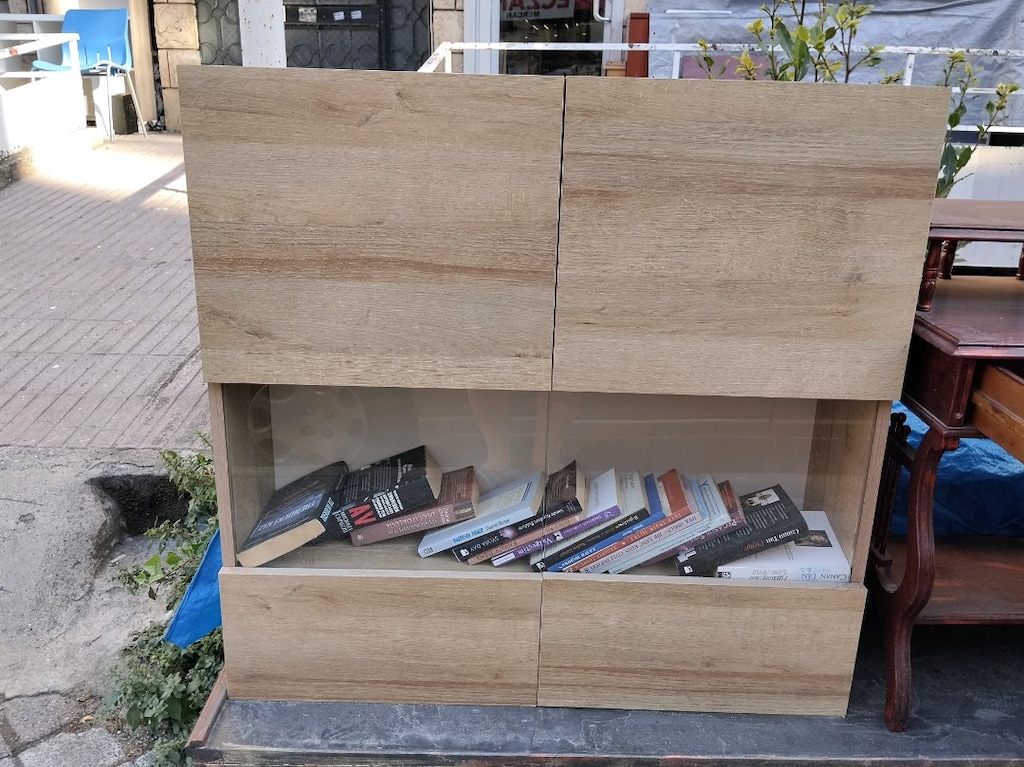 Cam Detaylı Kapaklı Kitaplık - Sıfır Ürün