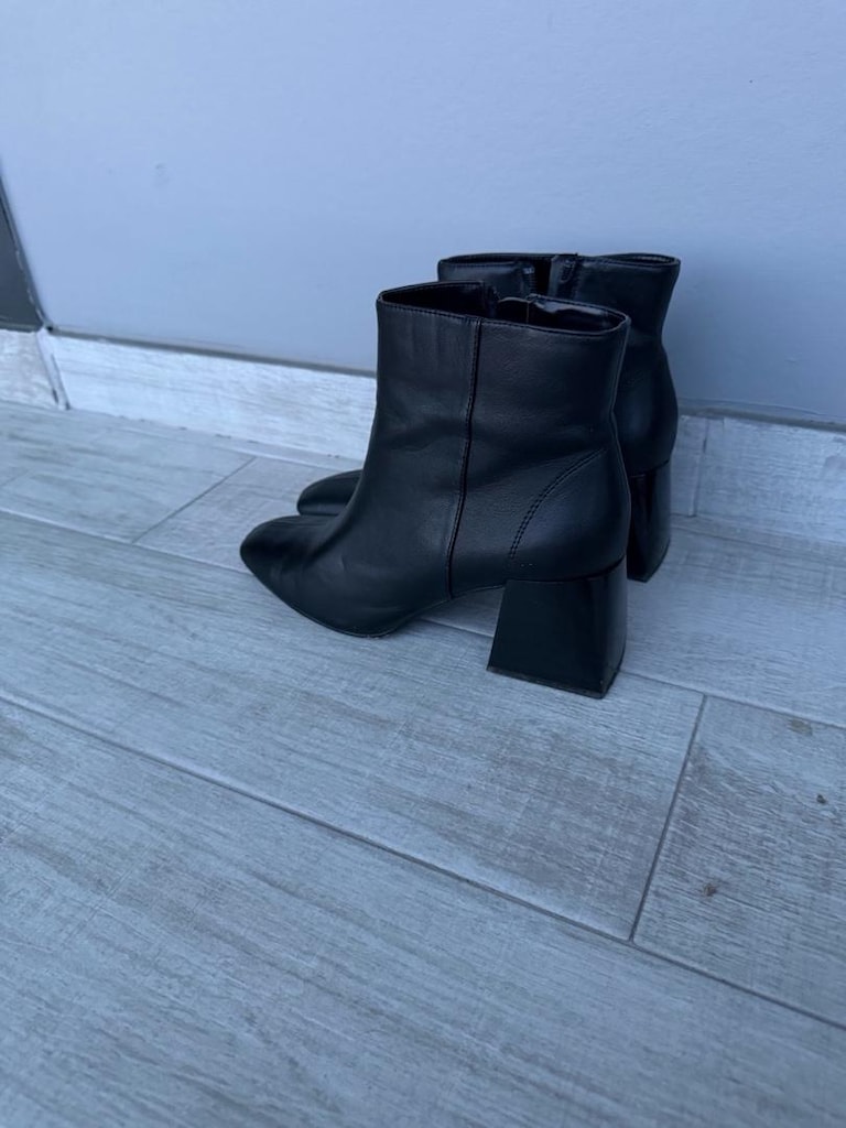 BERSHKA bot - 3