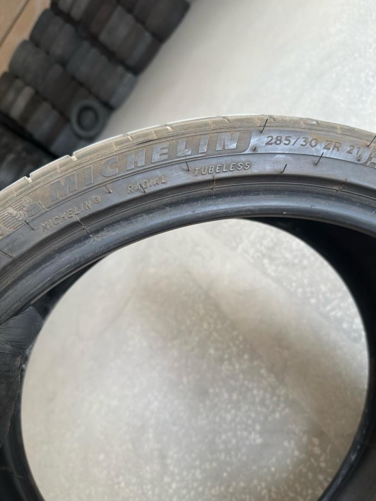 285/30R21 Michelin Pilot Sport 4S 2024 - 5