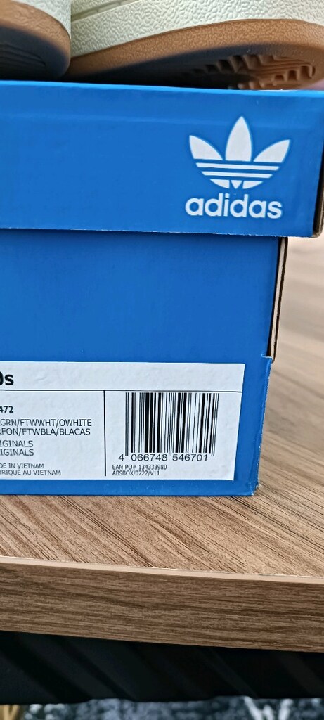 Orjinal Adidas 37 numara sıfır hiç kullanılmamıştır. - 10
