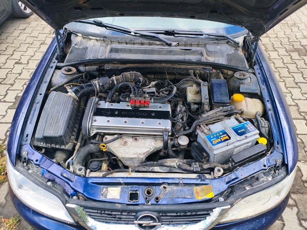 Opel Vectra B - 10