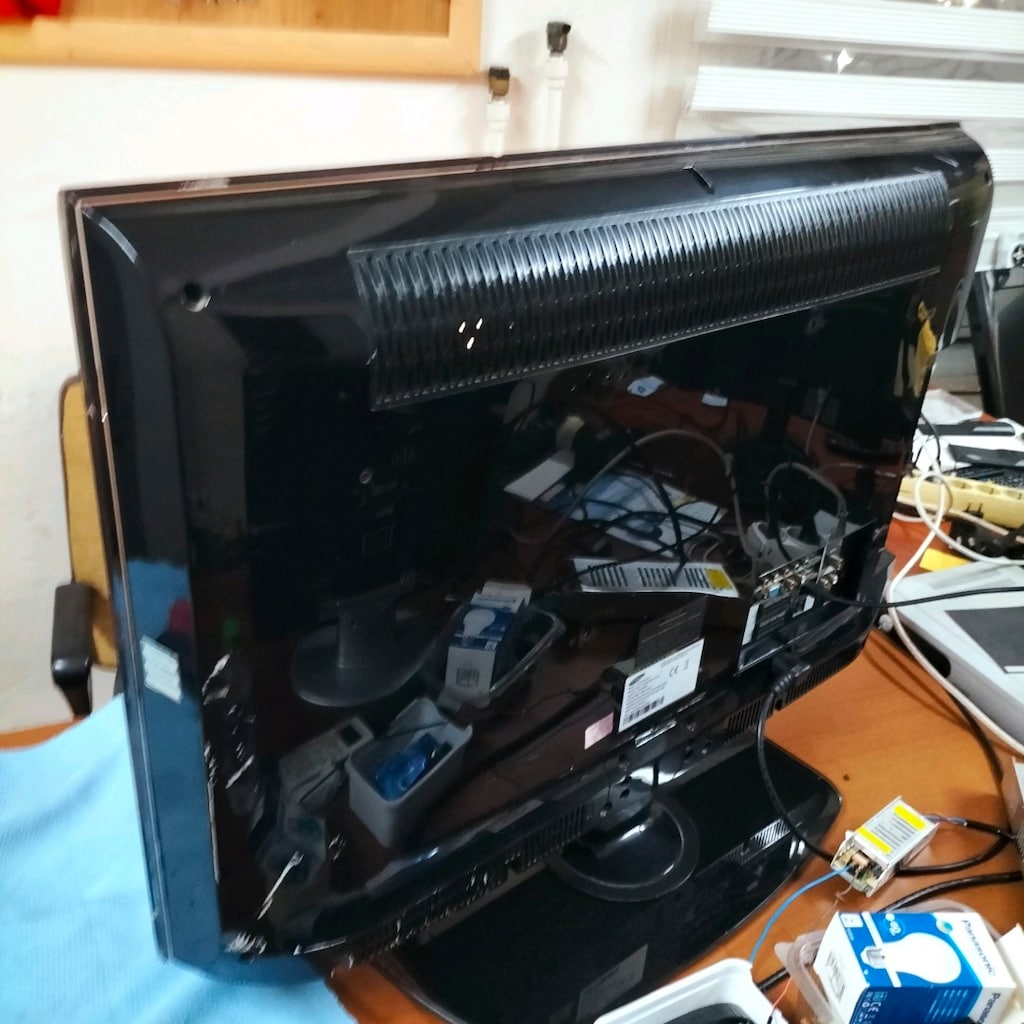 Samsung LE32A serisi LCD TV.yaninda HD uydu alıcısı vereceğim - 3