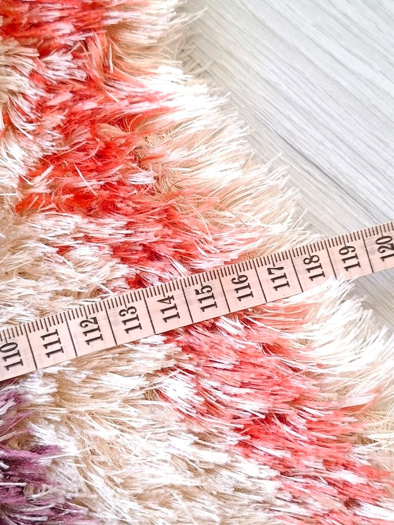 El Örgüsü Peluş Halı - 5