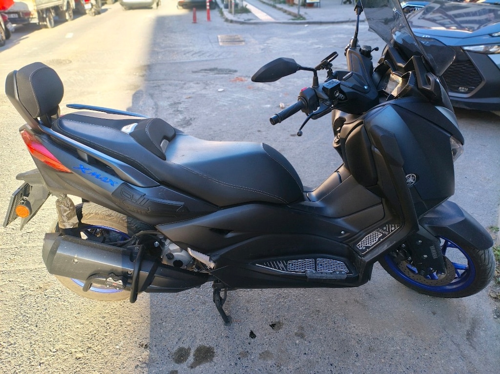 Yamaha X-Max ABS - 2