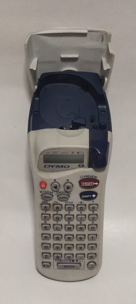 ELEKTRONİK ETİKETLEME MAKİNASI Dymo - 3