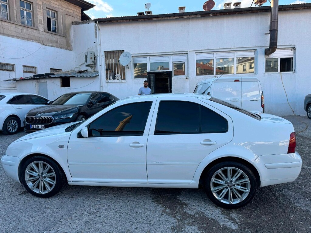 wolksvagen Bora 2002 klima buz muayene 4 aylık lastik jant sıfır - 2