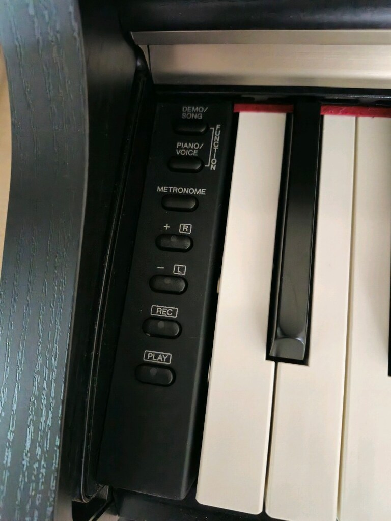 Yamaha Arius YDP-162 Dijital Piyano - 11