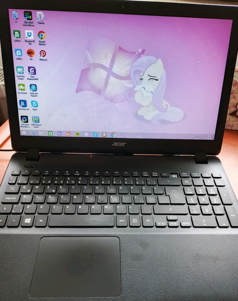 ihtiyaç fazlası laptop. Herşey sorunsuz çalışıyor - 2