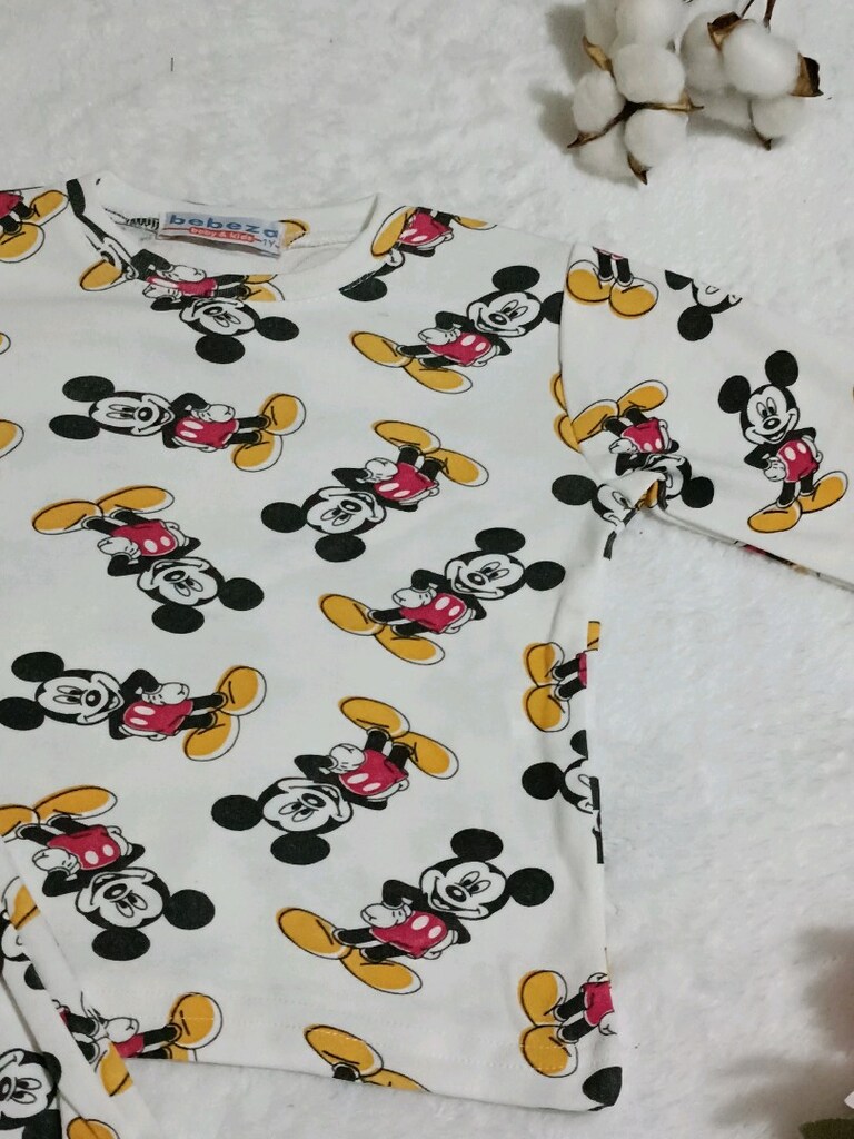 Mickey Mouse Desenli Çocuk Pijama Takımı - 2