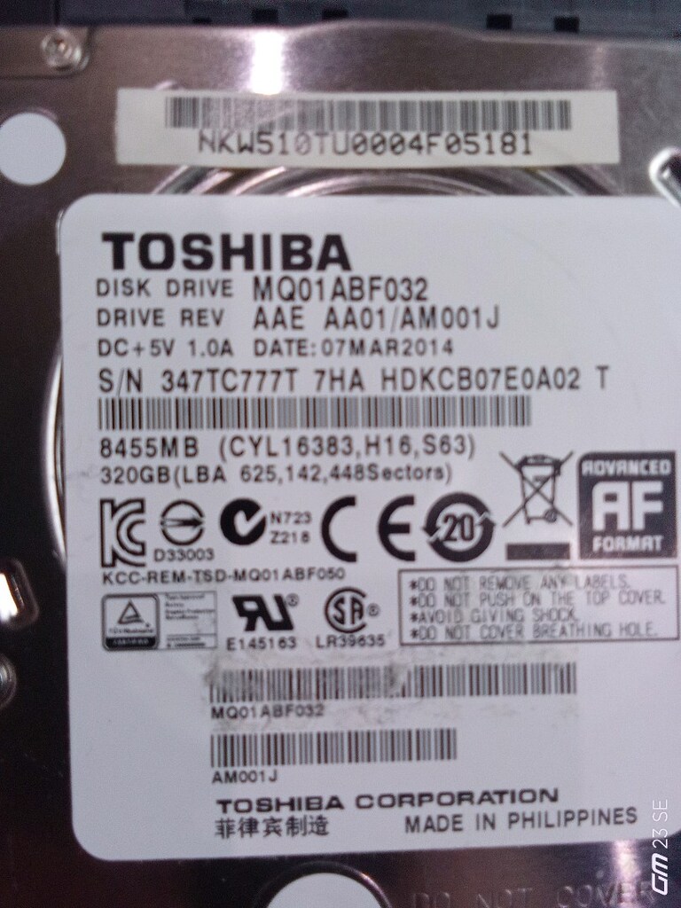 320 GB Toshiba Harddisk SATA 2.5MQ01ABF032 - 2