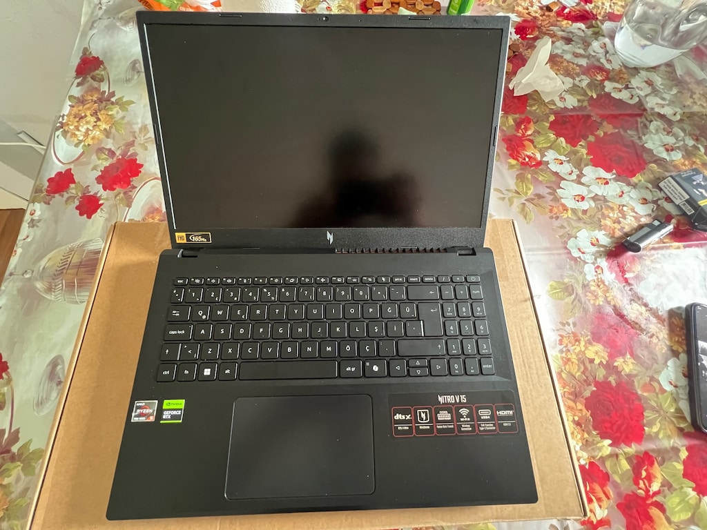 Acer Nitro V15 Gaming Laptop