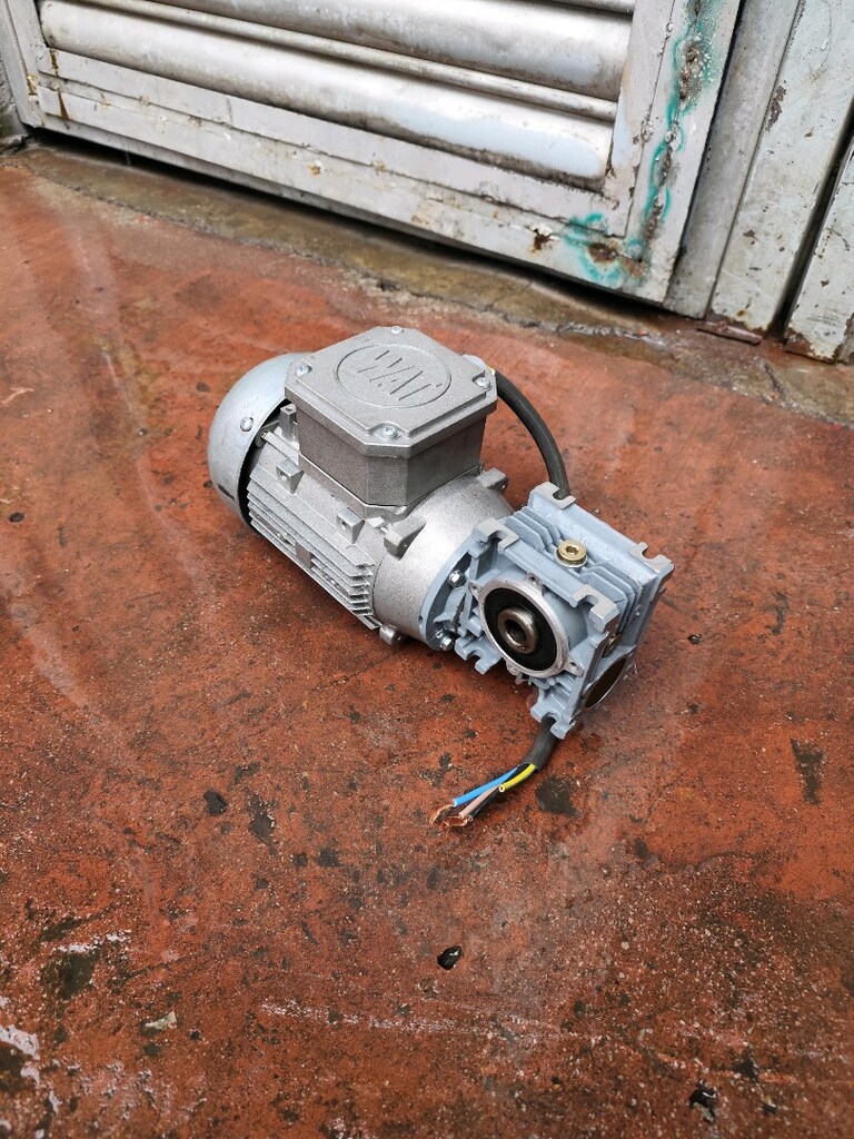0.18 KW 1400 DEVİRLİ SANAYİ ELEKTRİKLİ REDÜKTÖRLÜ MOTOR - 4