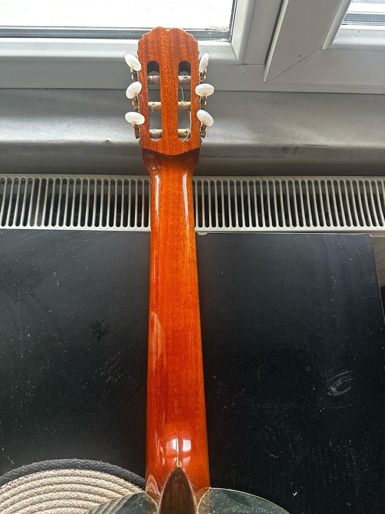 ispanya yapımı klasik gitar - 11
