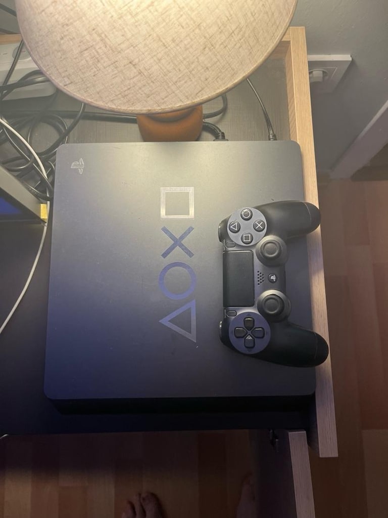 PS4 Slim 1 TB Tek kol - 3