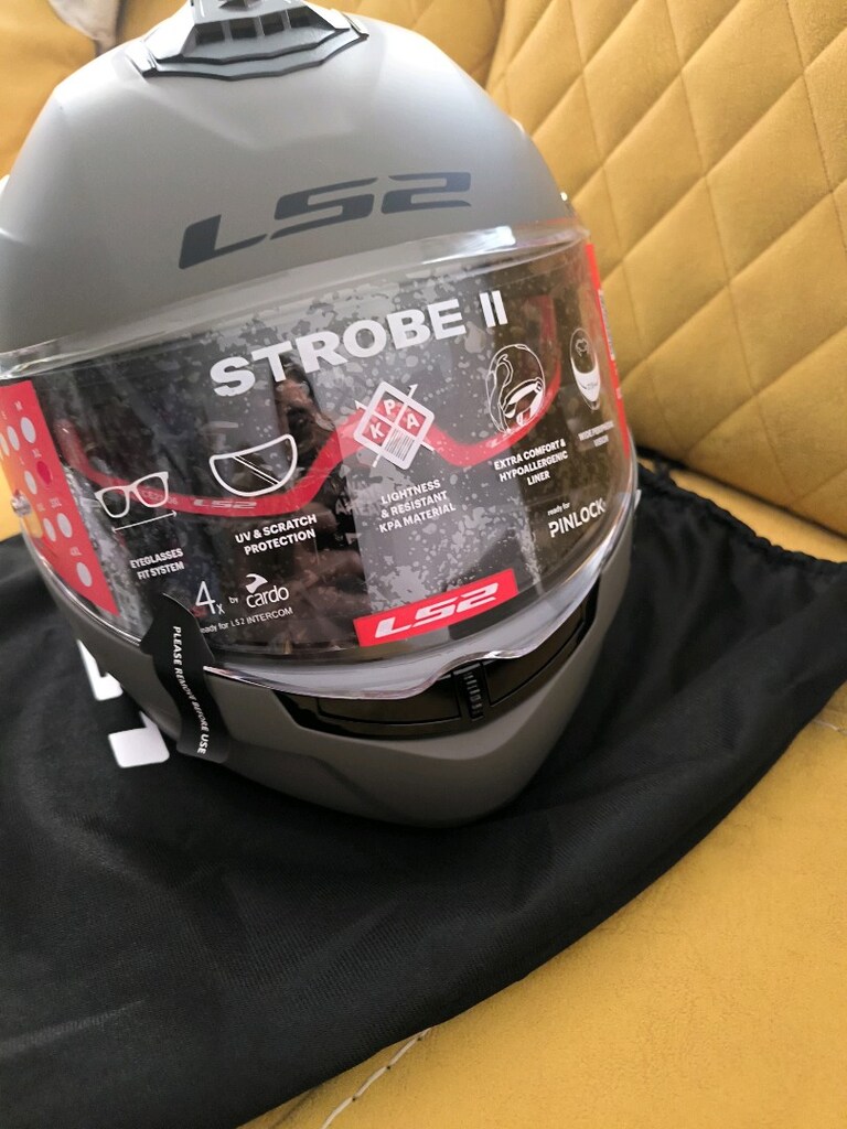 LS2 STROBE 2 MOTORSİKLET KASKI