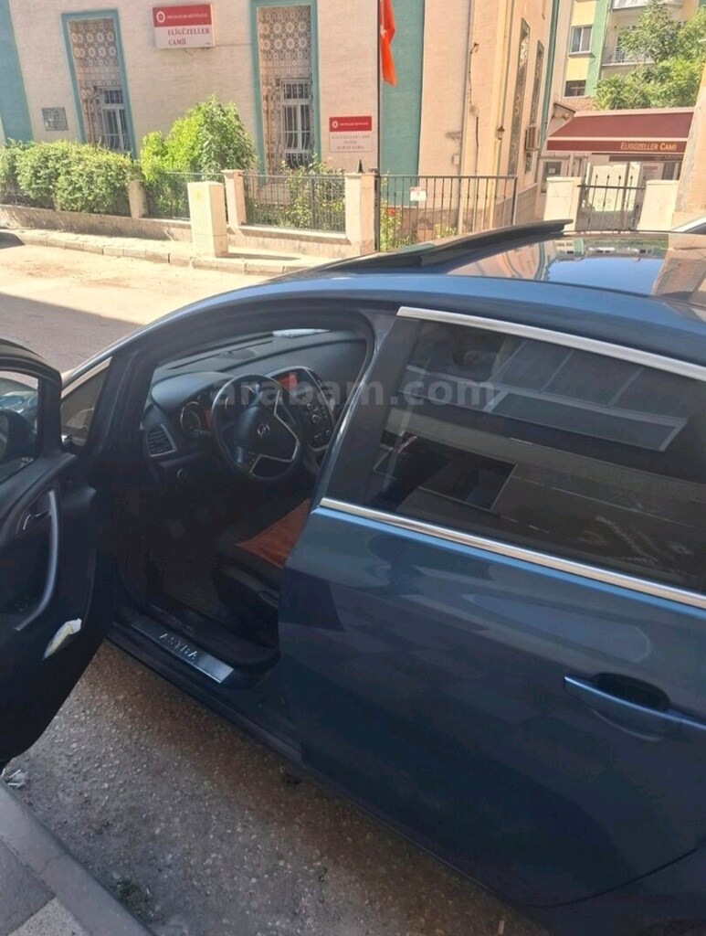 Opel Astra j sport 1.4 turbo - 11