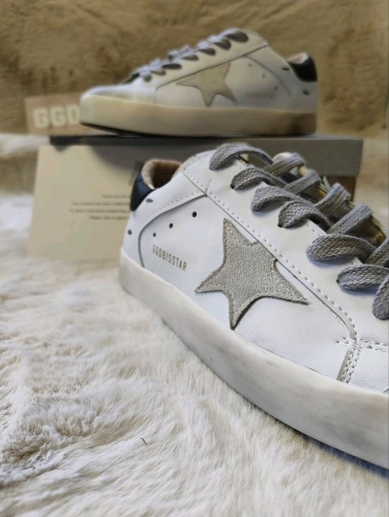 ‼SIFIR 40/44 ARASI ‼GOLDEN GOOSE