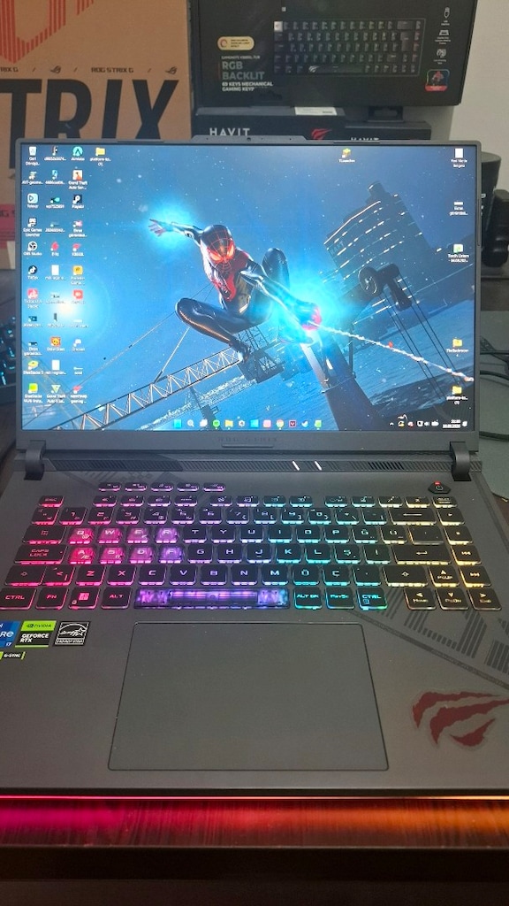 ASUS ROG STRİX G16