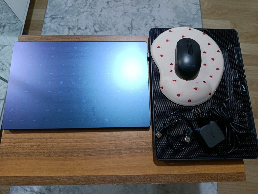 ASUS Vivobook dizüstü bilgisayar. - 2