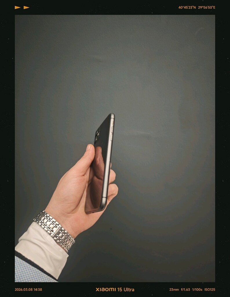Apple iPhone 11 TR - 3