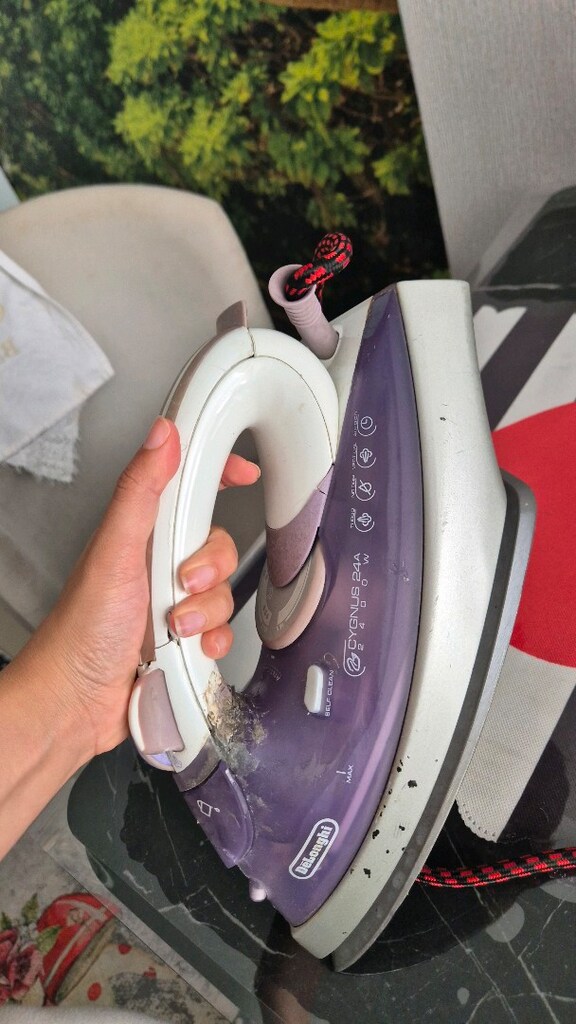 Delonghi Ütü - 2