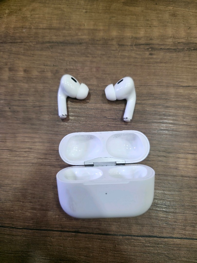 Apple Airpods Pro 2 - 4