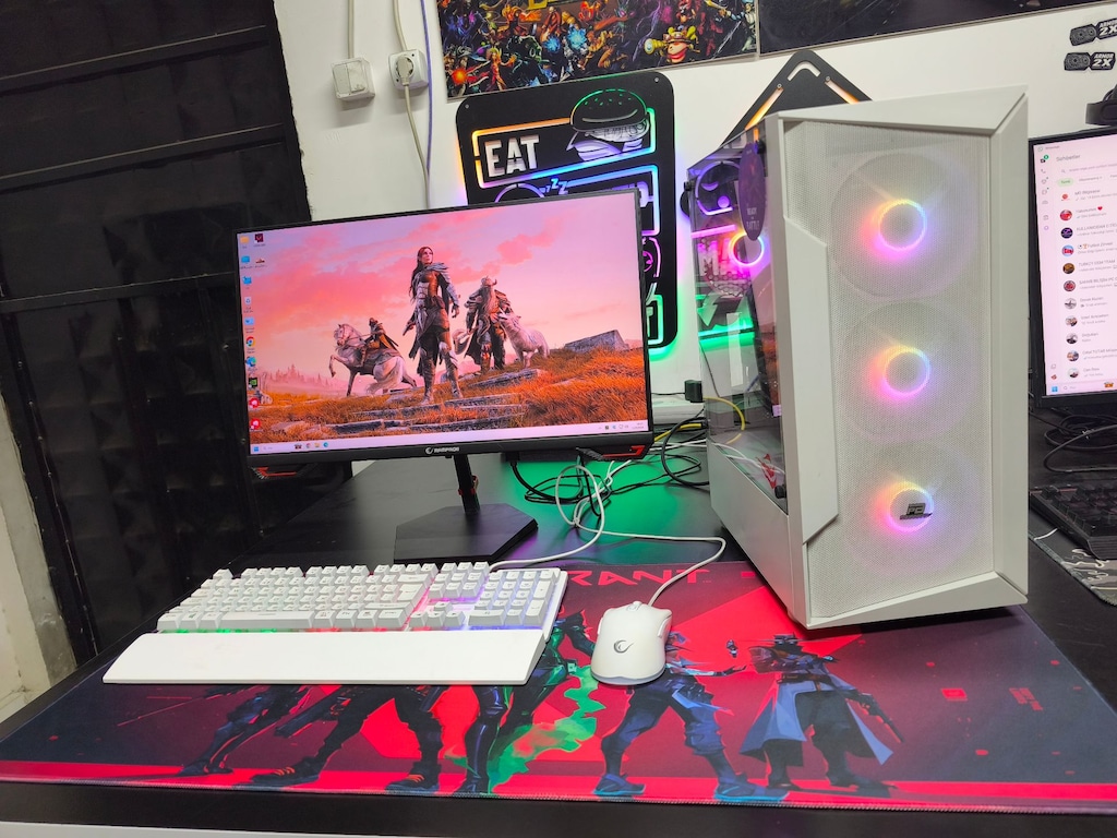 FULL TAKIM RYZEN 5 5600-16GB-1 TB M2-RTX 4060 8 GB-24 İnc 200Hz - 6