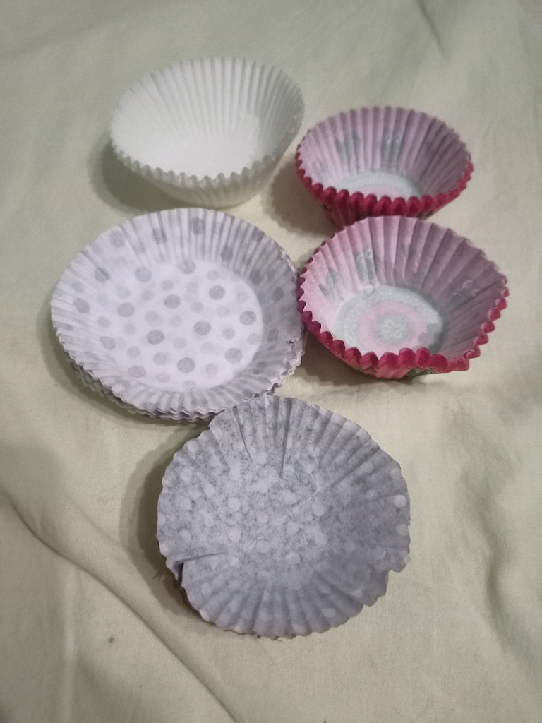 muffin veya cupcake pişirmek için kullanılan tek kullanımlık - 2