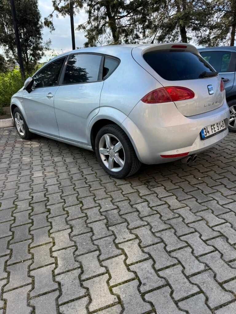 TERTEMİZ SEAT LEON 2008 1.6 136 BİN - 2