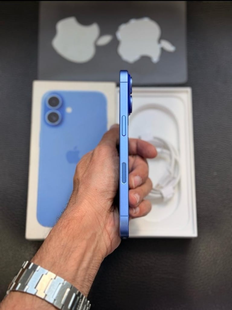 İphone 16 - 9