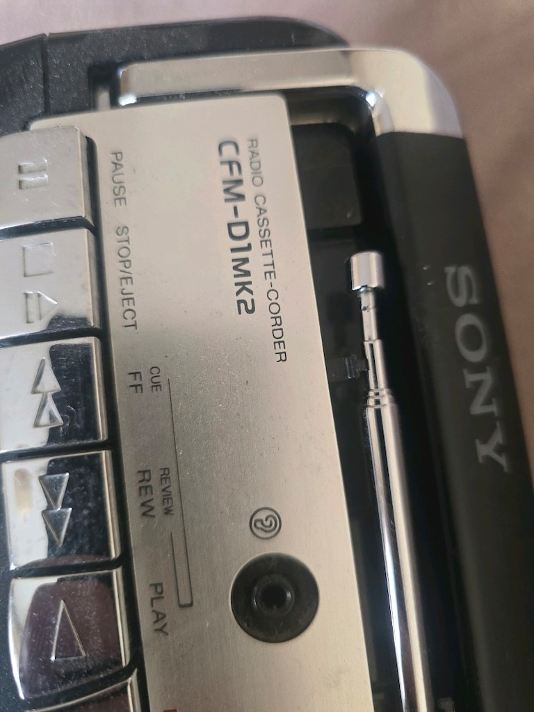 SONYBCFM-D1MK2 KASET ÇALAR RADYO - 5