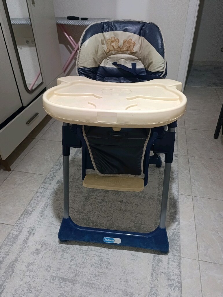 BEBEK MAMA SANDALYESİ - 2