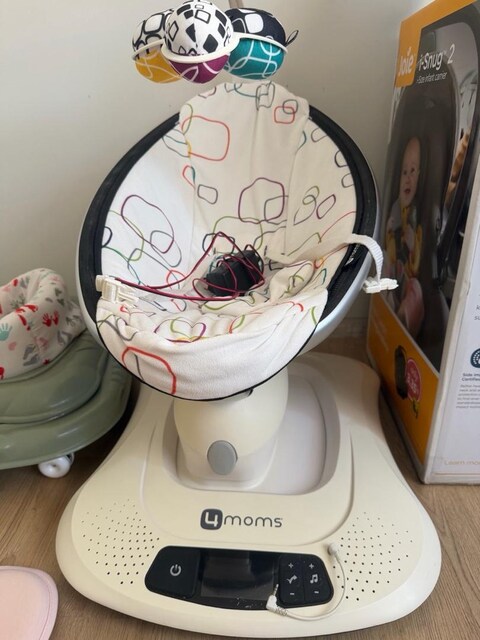 4 moms anakucağı