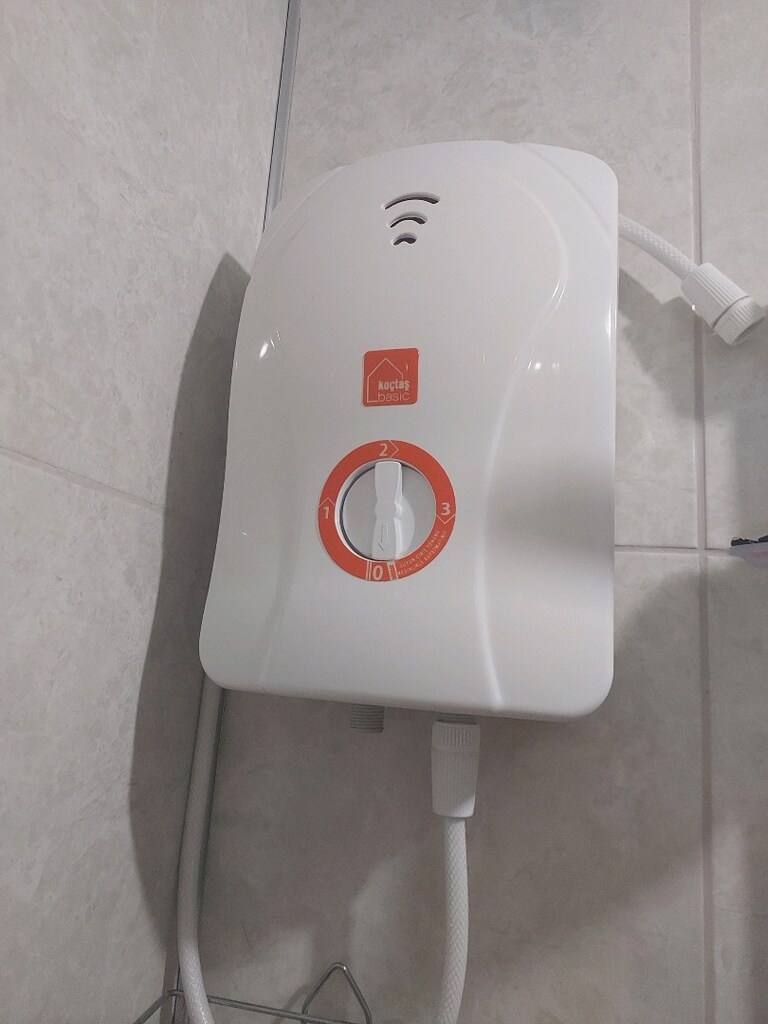 koçtaş marka yeni gibi elektrikli şofben - 3