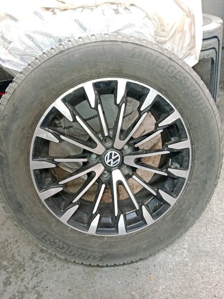 5*112 jant - 225/65/17 kış lastiği. Tiguan