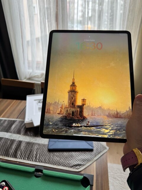 iPad Air 13 inç M3