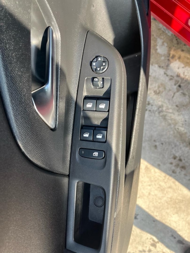 Sahibinden hasar kayıtsız değişensiz boyasız Corsa - 8