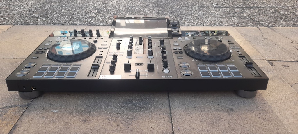 PIONEER X DJ RX 3 DJ CONTROLLER ALL IN ONE - 145.000 TL - 8