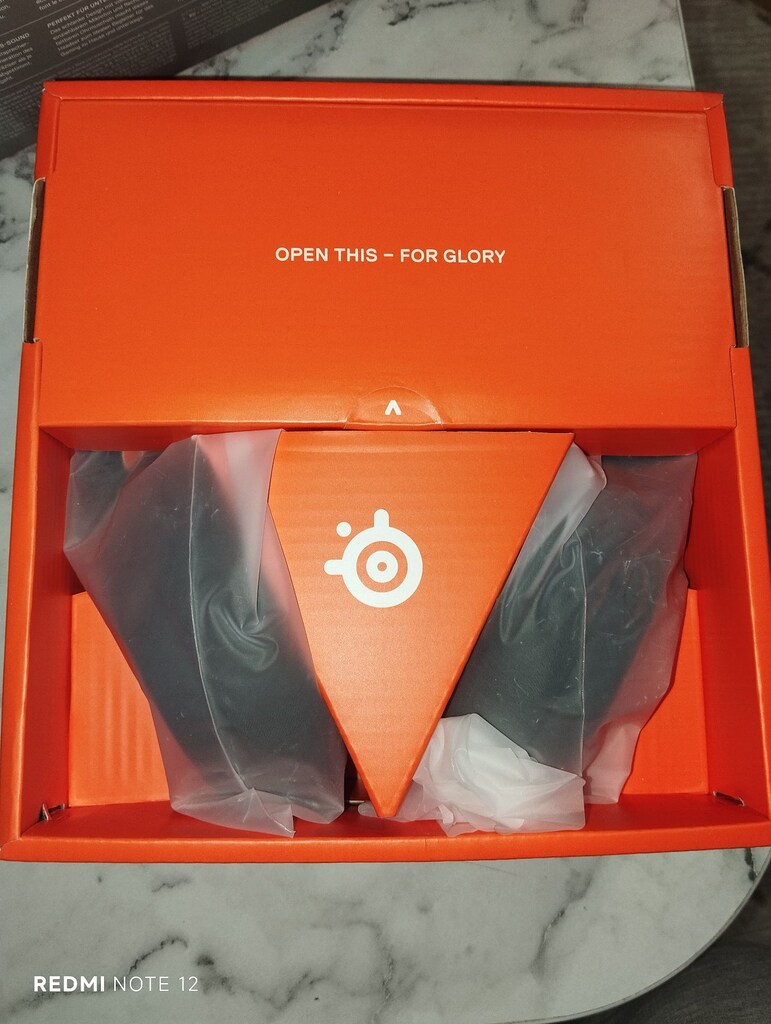 Steelseries Arctis Nova 1 - 3