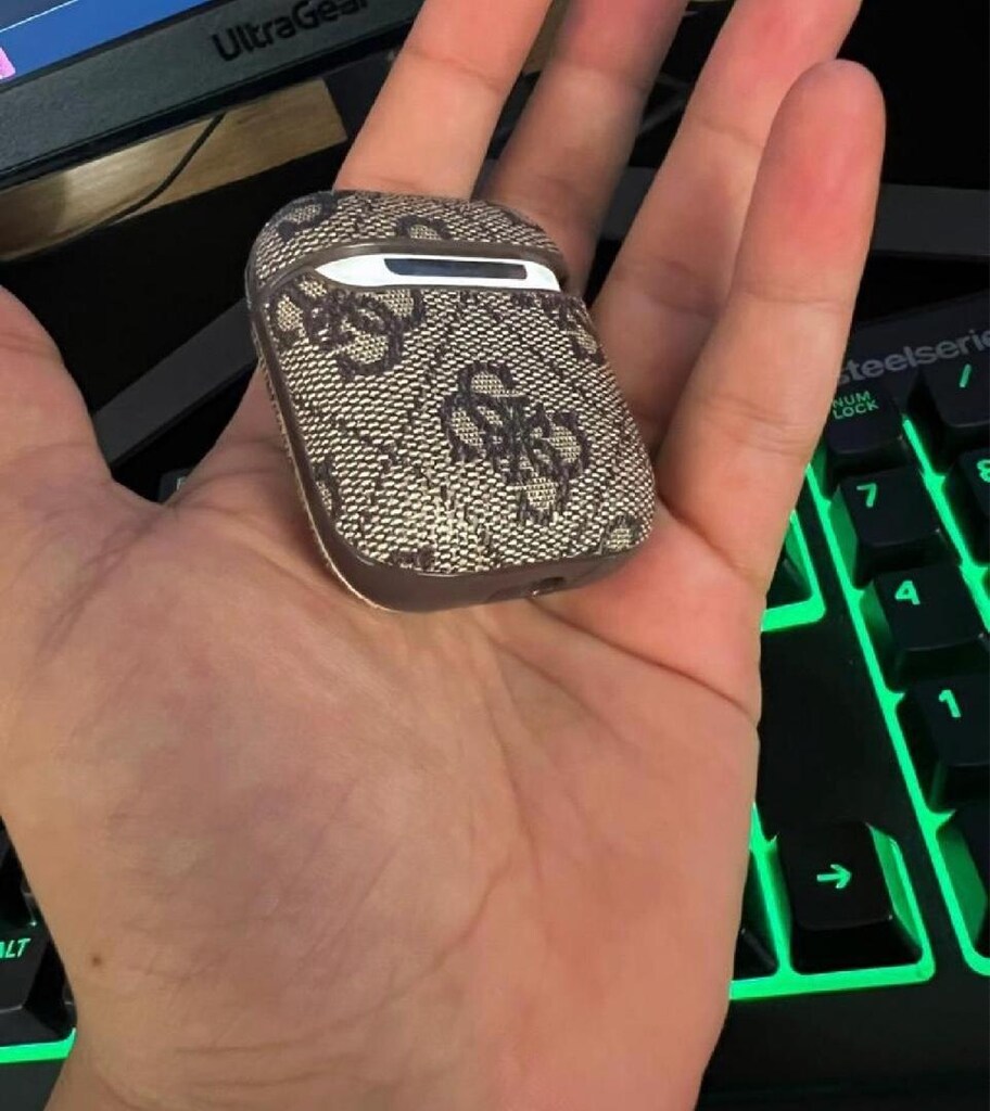 guess Airpods2 Kılıfı - 2