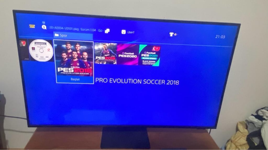 Sahibinden Kutulu 12.50 sürüm PS4 Pro - 8