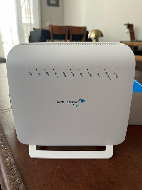 Zyxel VMG3312-B10B 300 Mbps VDSL Router Modem