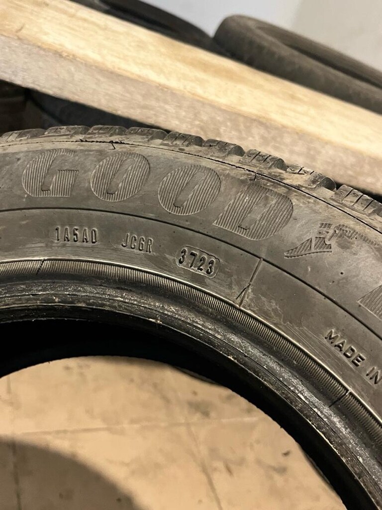 185 65 15 KIŞLIK GOODYEAR MARKA 2023 TARİHLİ - 4